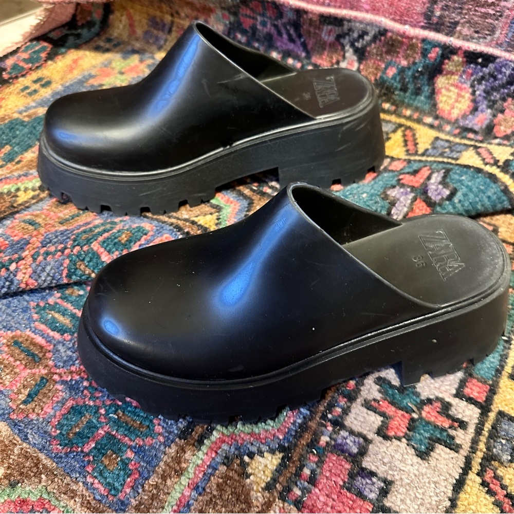 Zara black mules